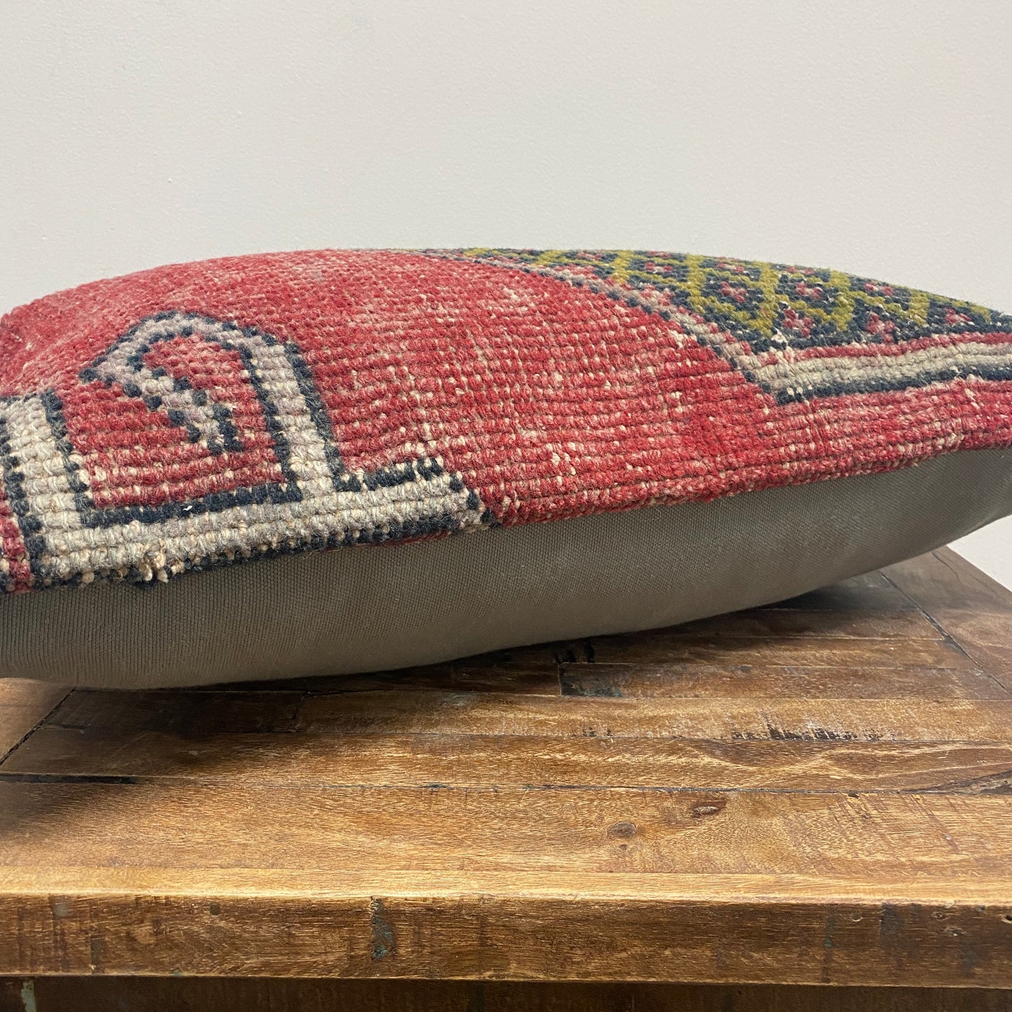 Vintage Turkish Kilim Pillow -DIAMOND BEAUTY