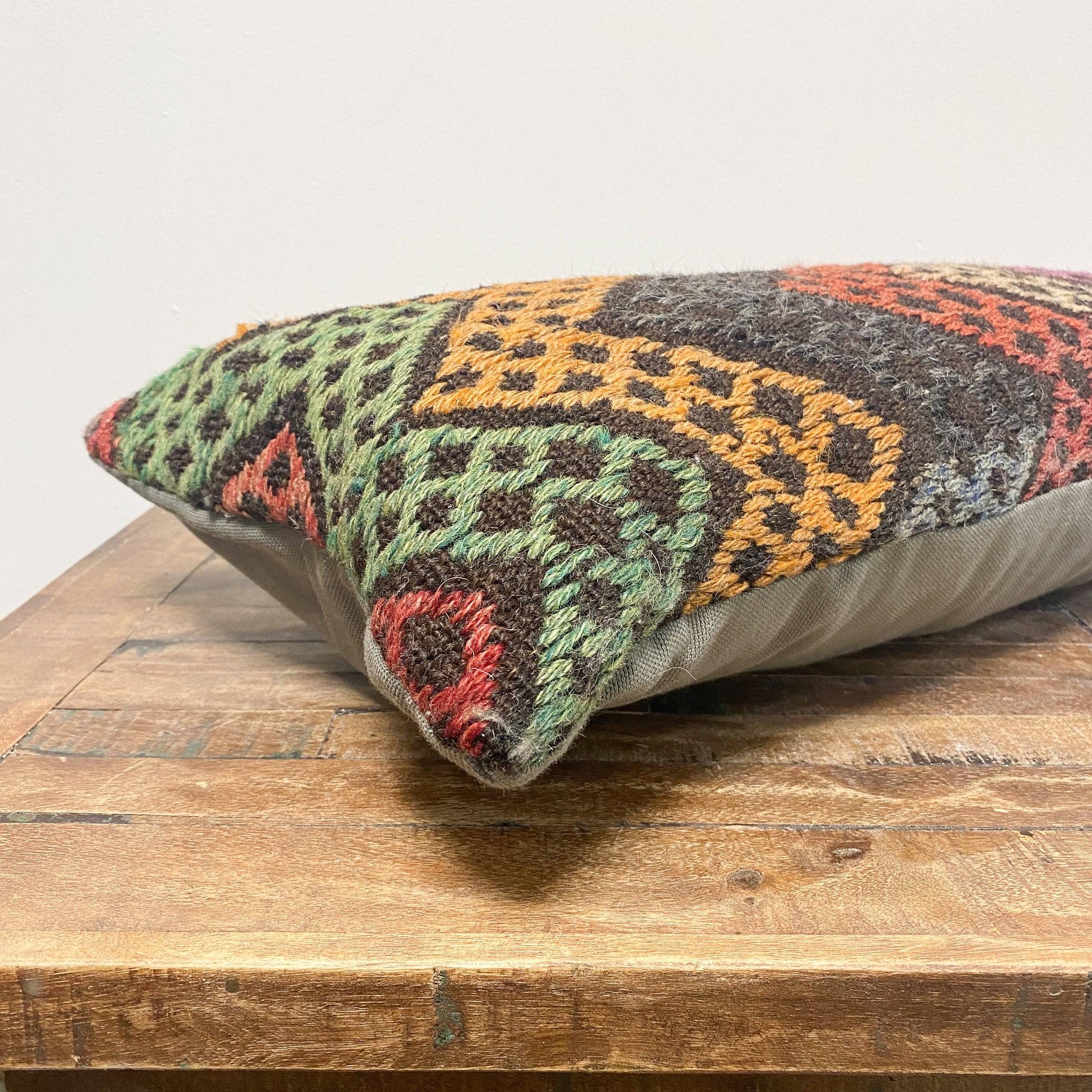 Vintage Turkish Kilim Pillow - ZIGZAG - Fabric Junkies