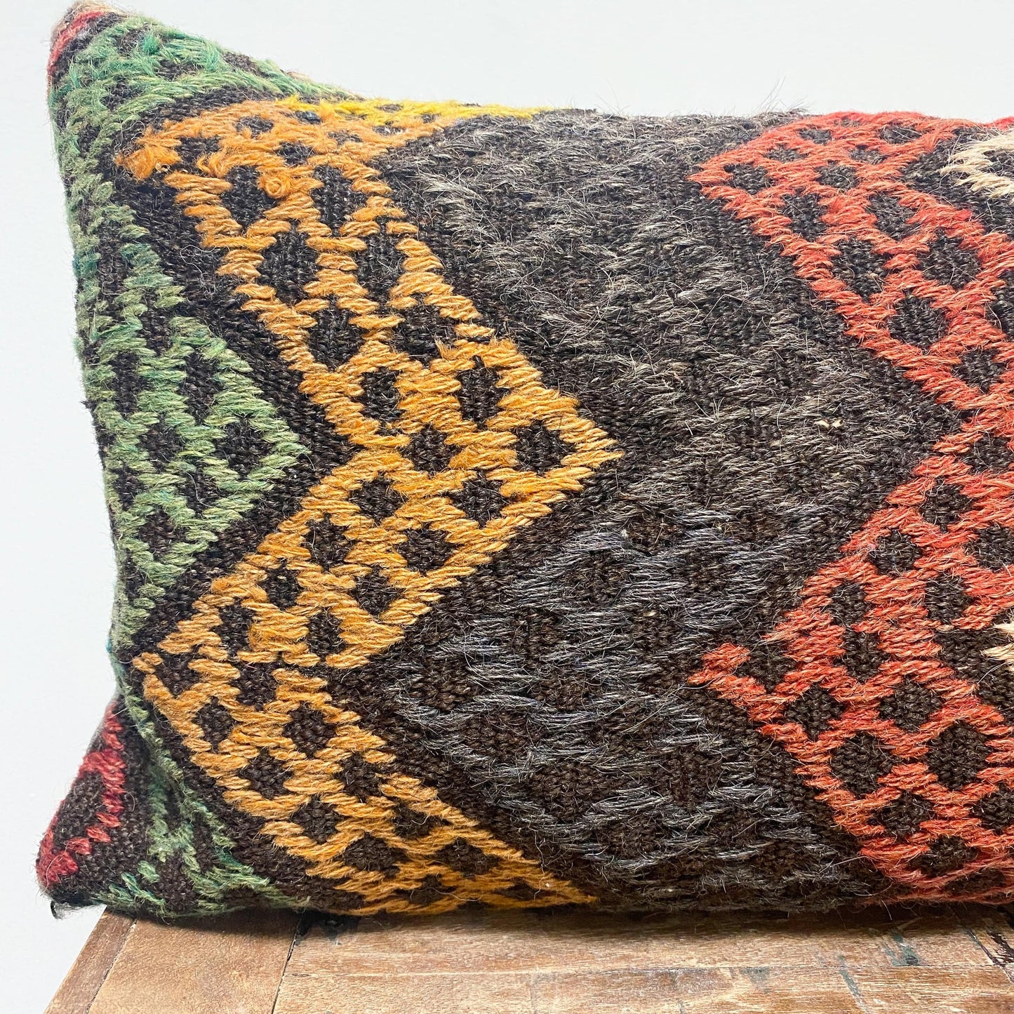 Vintage Turkish Kilim Pillow - ZIGZAG - Fabric Junkies