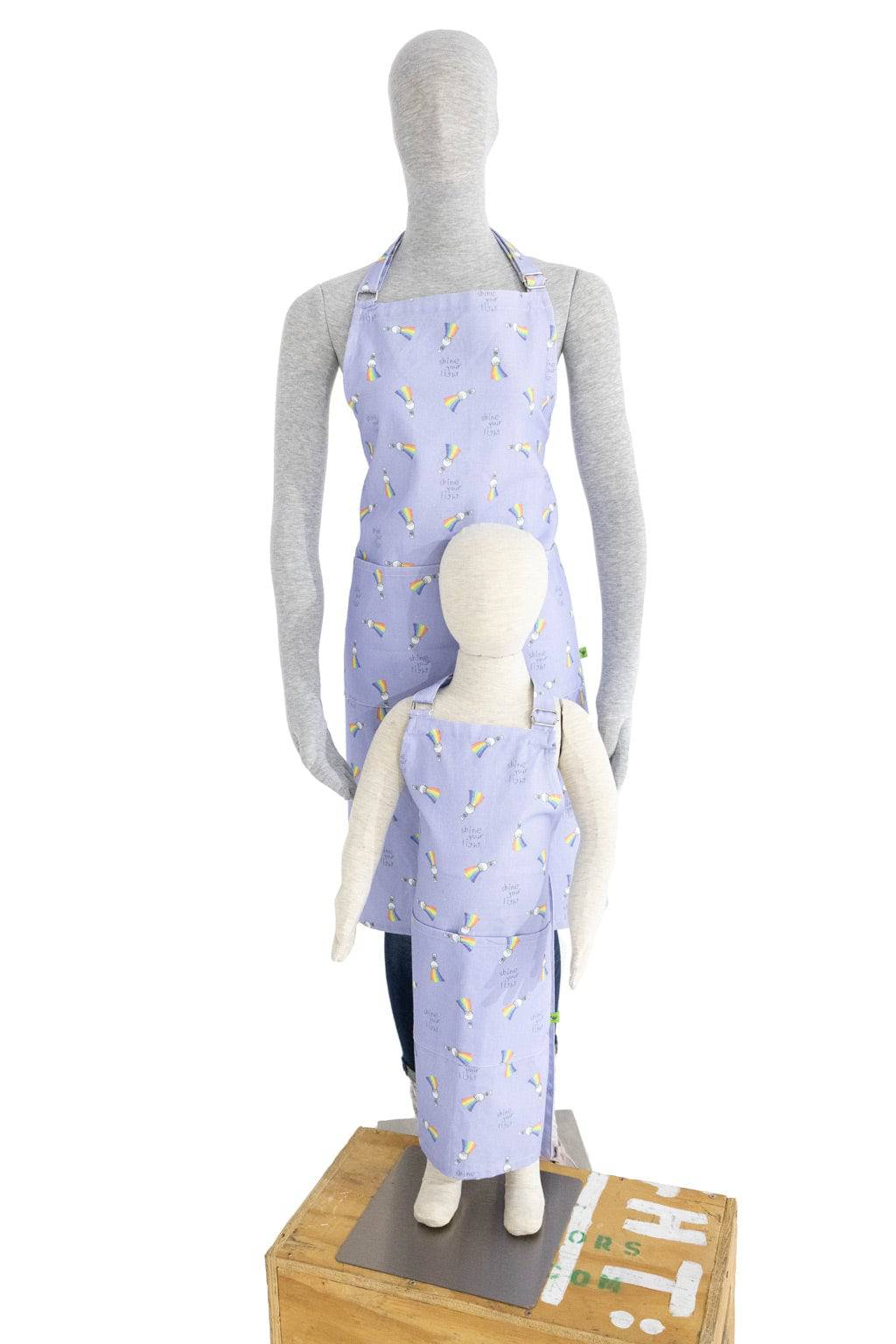 Mommy and Me Aprons - Matching Apron Set - Shine Your Light Cotton Apron Set - Fabric Junkies