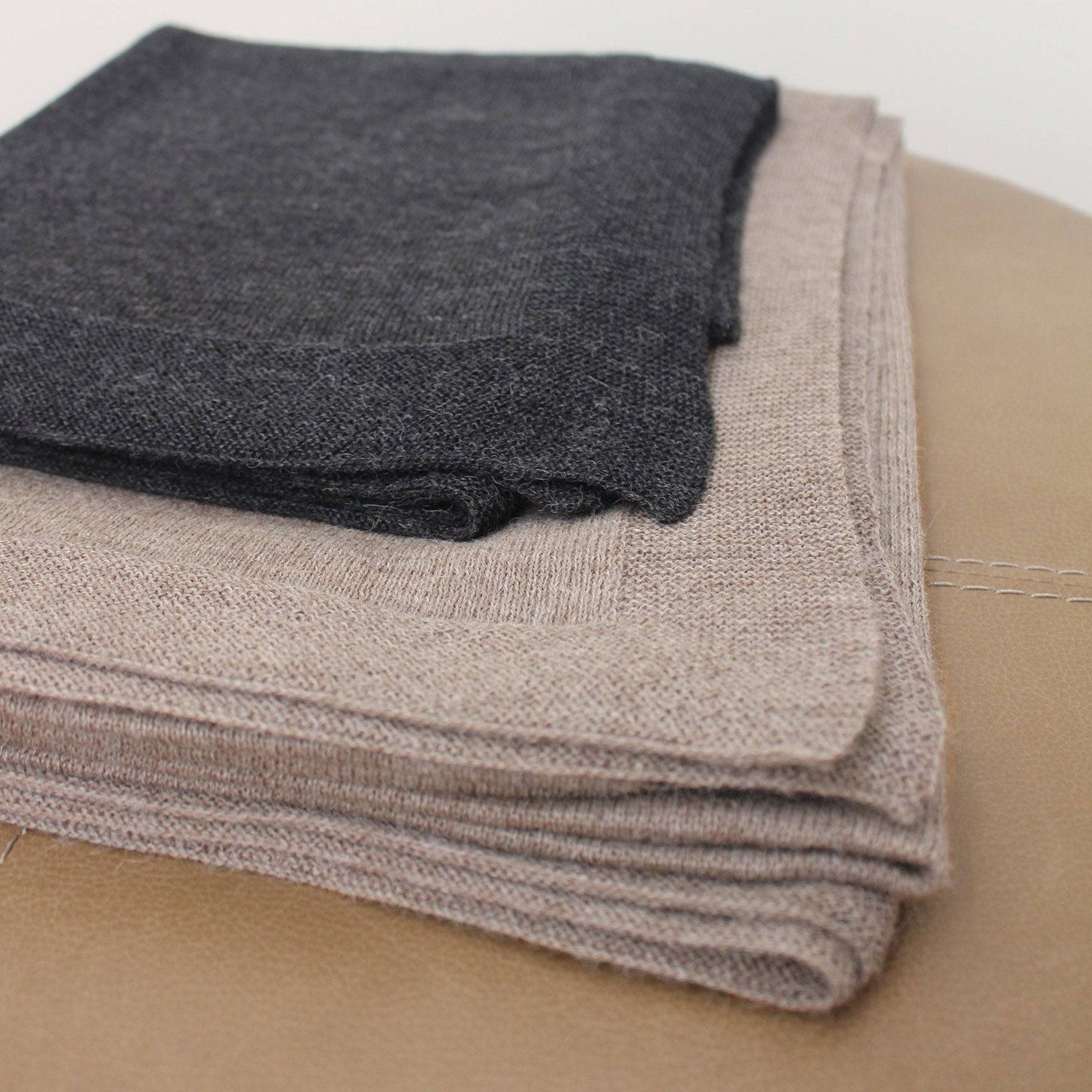 Lightweight Alpaca Blanket / IVORY - Fabric Junkies